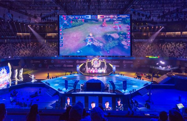 整现有阵容 整现有阵容