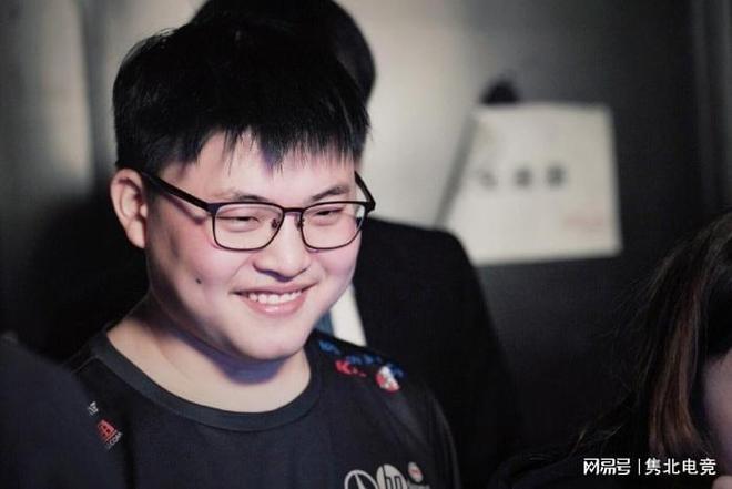 一位刚升入 一位刚升入